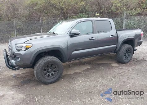 2021 Toyota Tacoma Trd Off-Road z USA, uszkodzony, nr VIN 3TMCZ5AN8MM438732